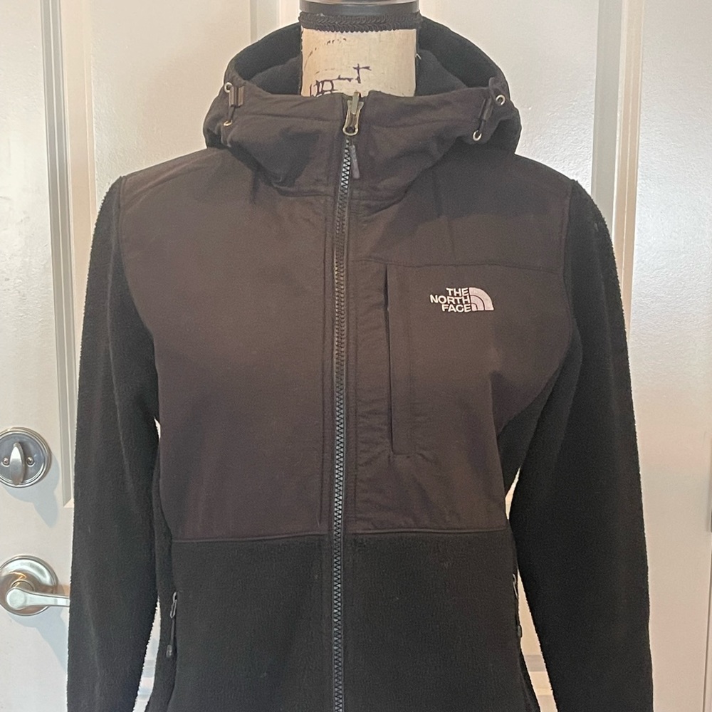 North face Denali jacket black size small
